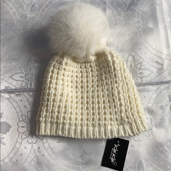 Kyi Kyi Genuine Fox Fur Pom Pom Beanie Hat main image 4
